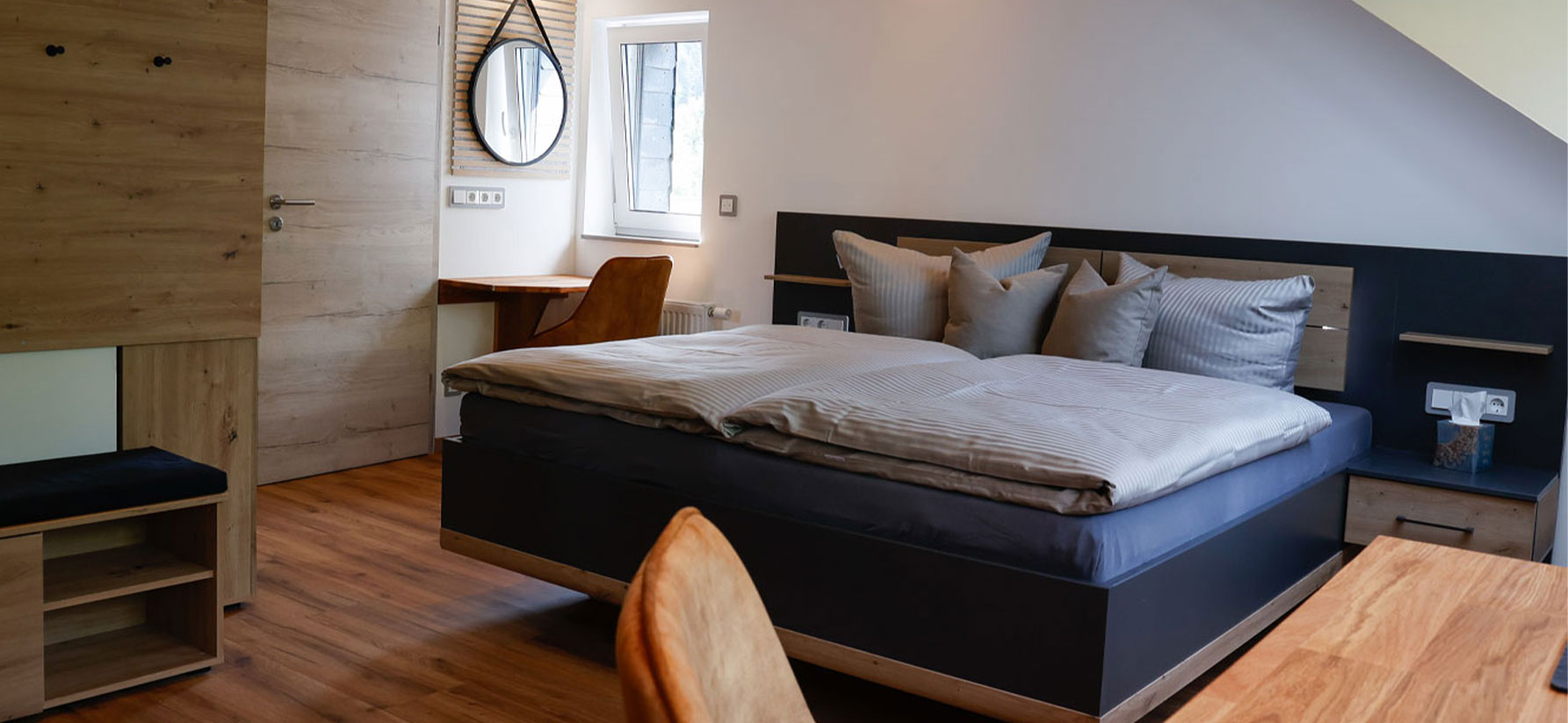 Cover_Hotelbild
